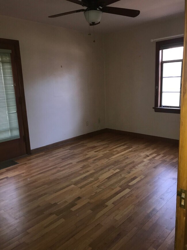 Old North Side 1940's Rancher House House Rental in Colorado Springs