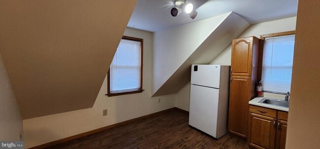 Photo - 209 E Montgomery Ave