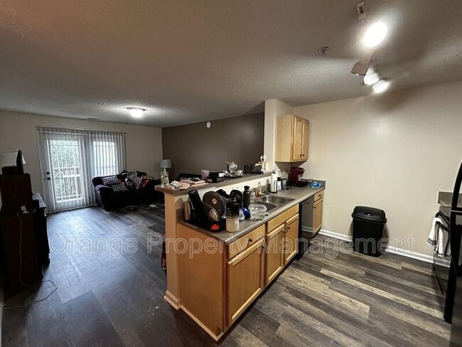 Photo - 1121 Harts Ridge Dr