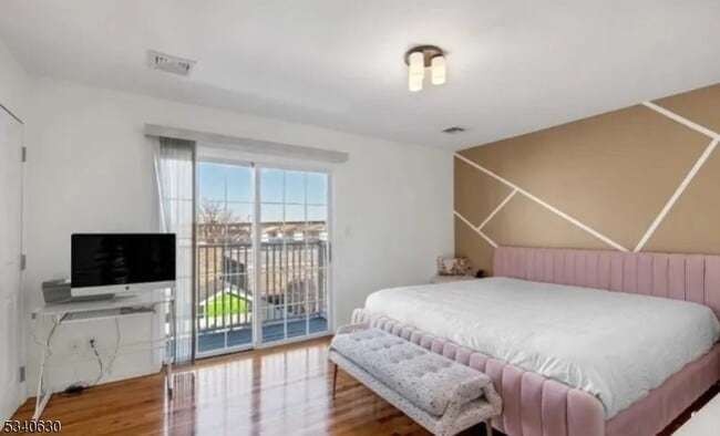 Photo - 1031 Fanny St Unit 1