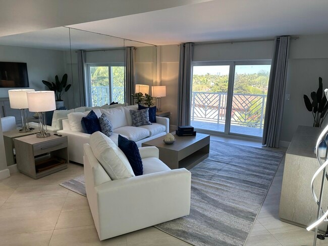 Building Photo - 170 N Ocean Blvd Unit 508 Rental