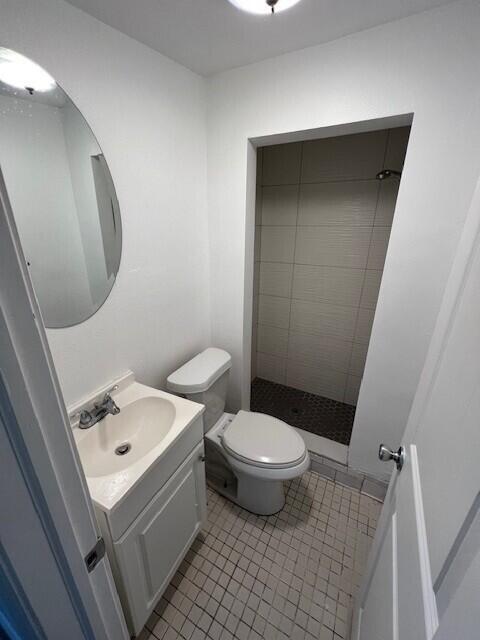 Photo - 920 N Haverhill Rd Unit 1b