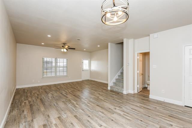 Photo - 128 Dodge City Ct