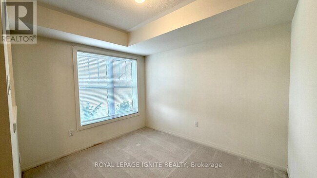 Photo - 1555 Green Rd