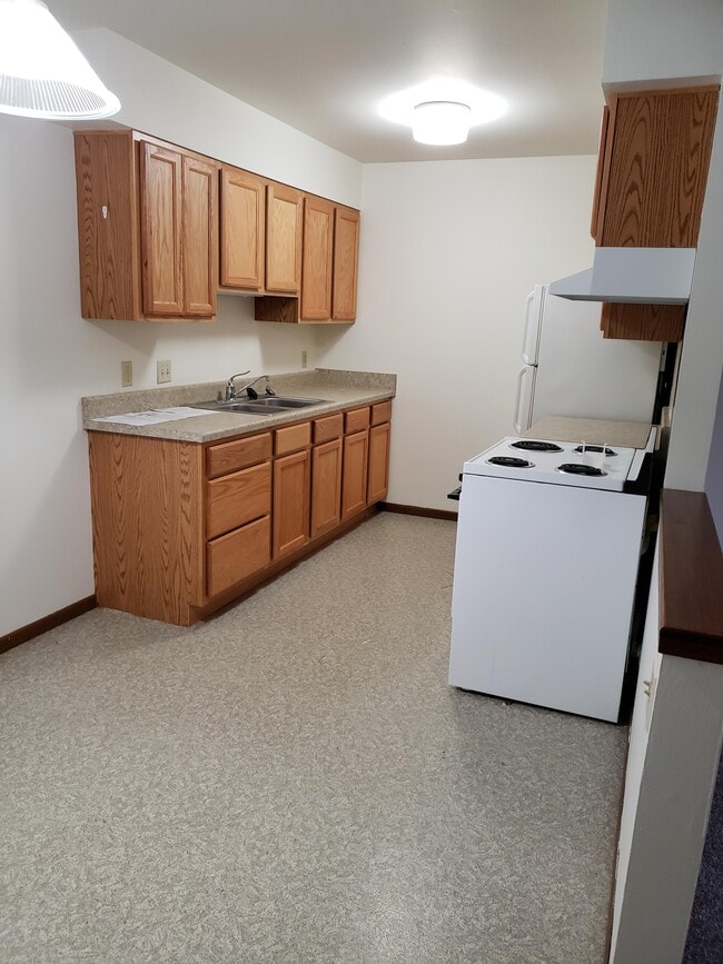 Photo - Sunrise Apartments