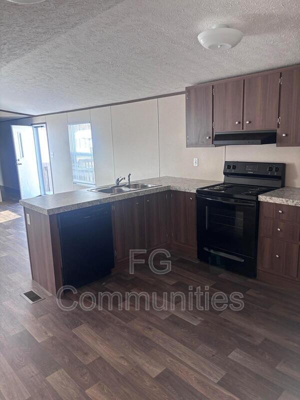 Photo - 4335 Dunn St