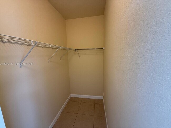 Photo - 17021 SW 96th St Unit STUDIO