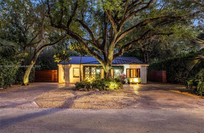 Photo - 6870 SW 77th Terrace Casa