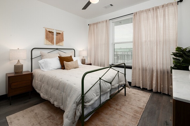 Abberly Riverwalk Apartment Homes