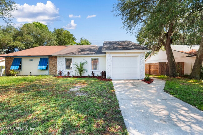 Photo - 1105 Mimosa Cove Ct W