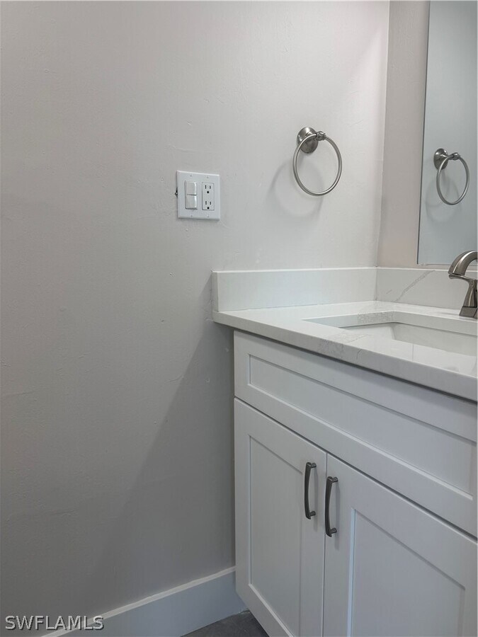 Photo - 637 12th Ave S Unit 637