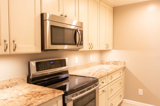 Photo - 1930 New Hampshire Ave NW Unit 31