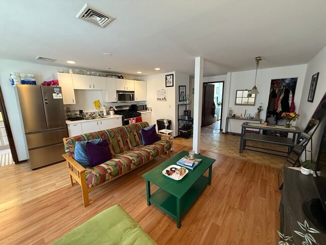 Photo - 205 D St Apartamento Unidad 2