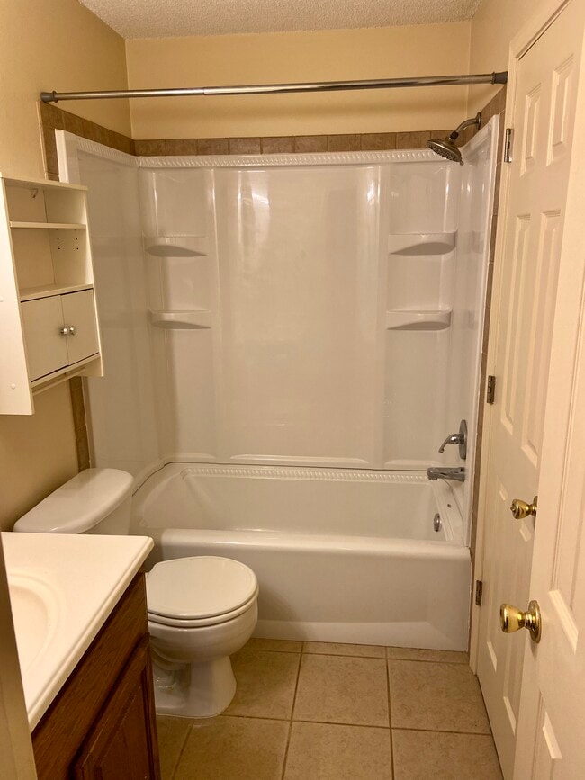 Photo - 503 E 5th Plz