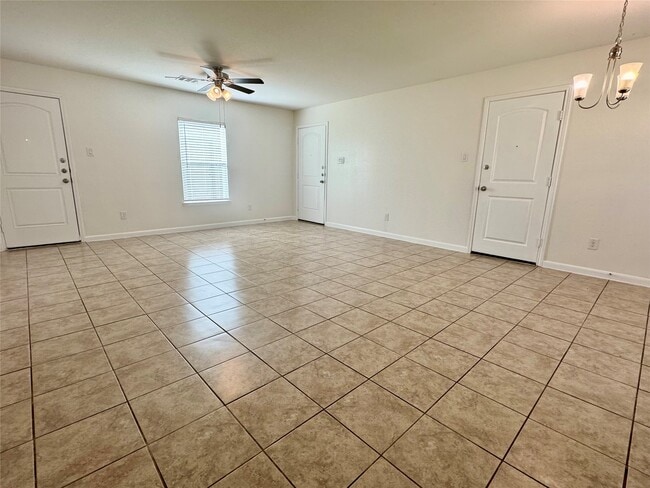 Photo - 26680 Pools Creek Dr