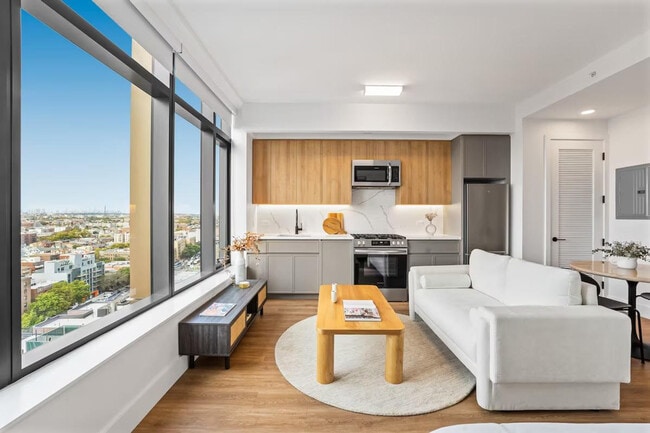 Building Photo - 207 Bay 31st St Rental