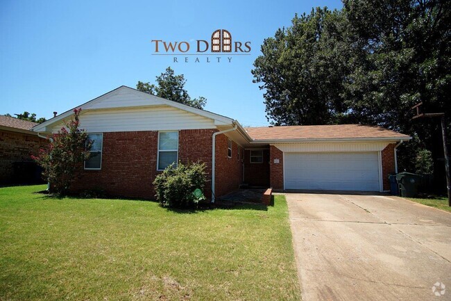 Building Photo - 812 W Silver Meadow Dr Rental