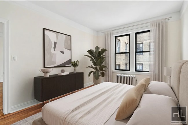 Photo - West 10th Street Unidad 3F