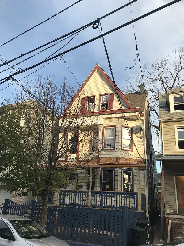 Building Photo - 182 Seymour Ave Rental