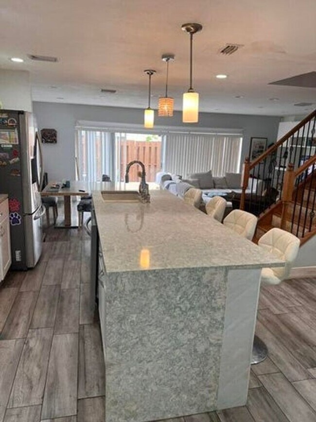 Photo - 8249 NW 9th St