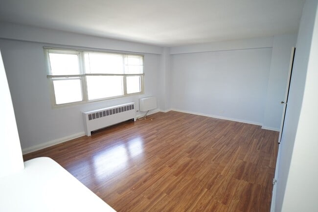 Photo - 2909 N Sheridan Rd Unidad 1401