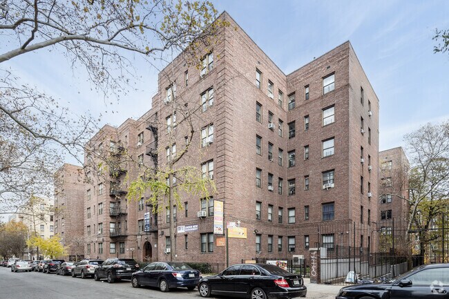 Photo - 2100-2120 Wallace Ave Apartments