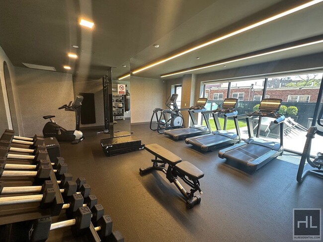 Photo - NORTHERN BOULEVARD Unit 7T