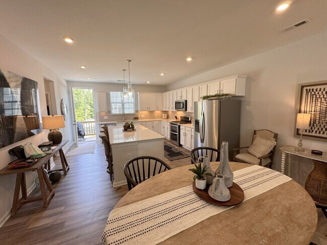 Photo - Fully Furnished Water front Community