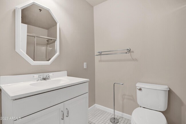 Photo - 5753 W Glendale Ave Unit 206