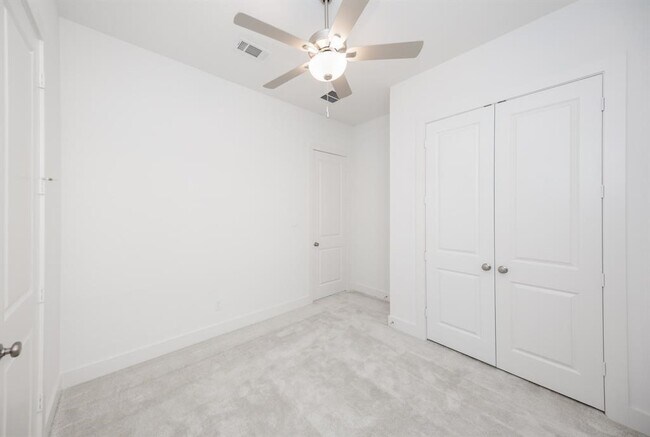 Building Photo - 31815 Pecan Mdw Ln