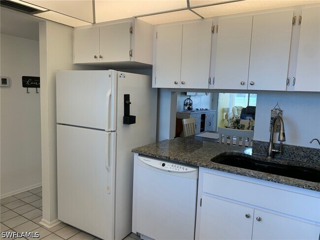Photo - 1740 Pine Valley Dr Unit 102