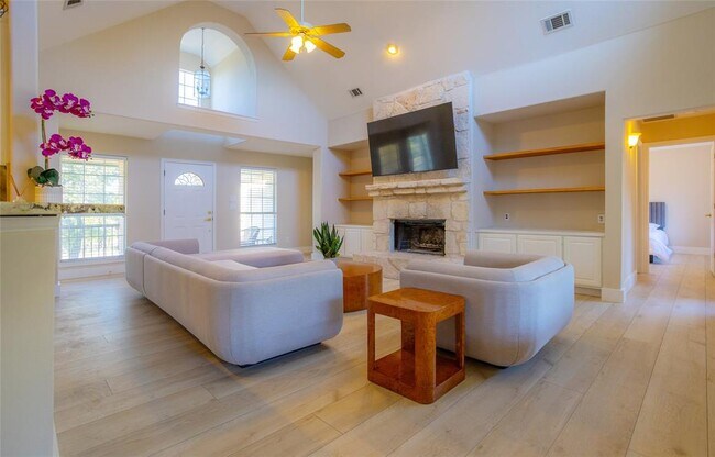 Photo - 18101 Montevista Cove