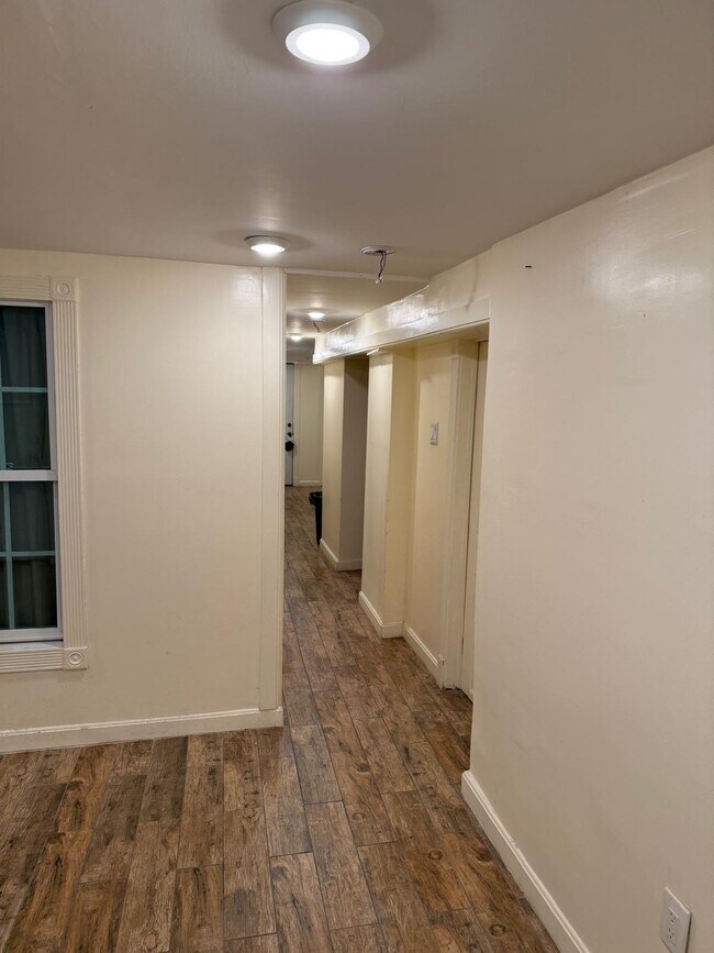 45 School St Unit B