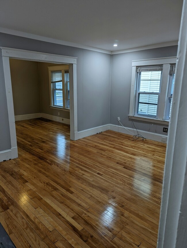 Building Photo - 159 West St Rental
