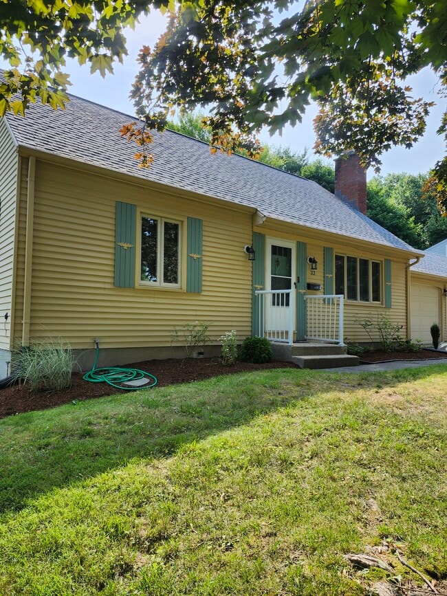 Photo - 32 St James Ave