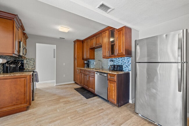 Photo - 4219 E Henry Ave Unidad SI ID1244305P