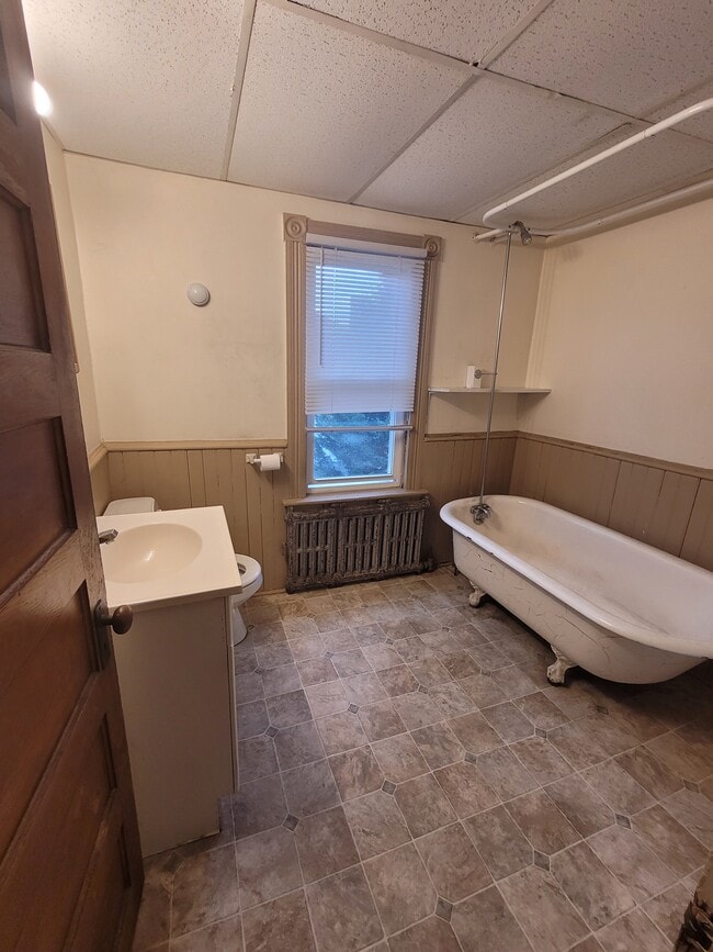 Photo - 225 Pleasant St Unit 2F