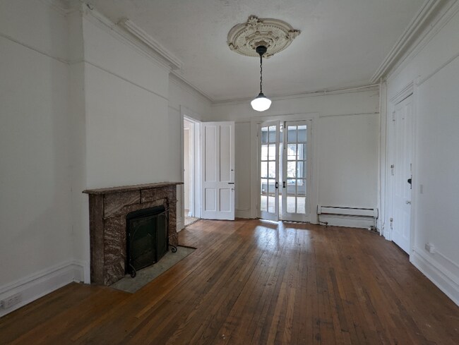 Photo - 346 S Rose St Unit 2