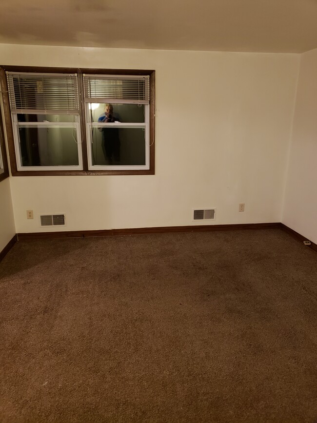 Living room - 231 Coolidge St Townhome