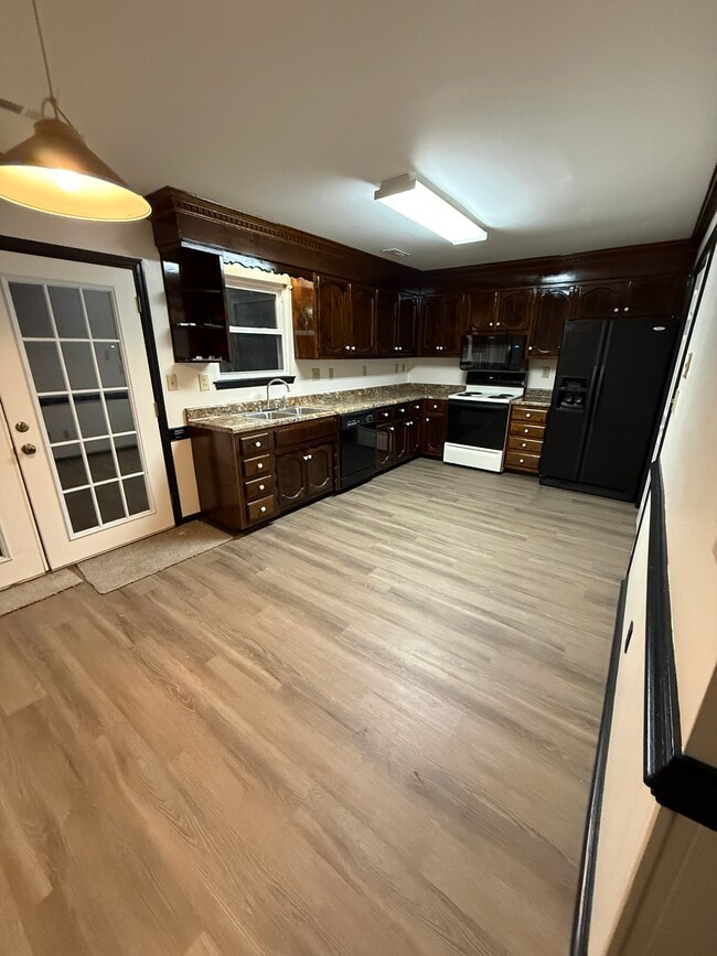 Photo - Georgetown property