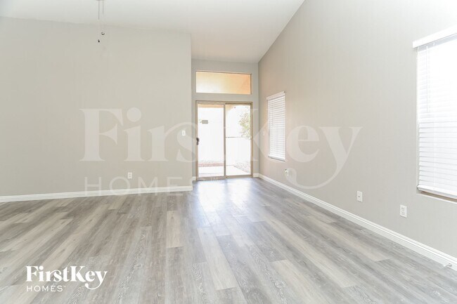 Photo - 4517 Possum Berry Ln