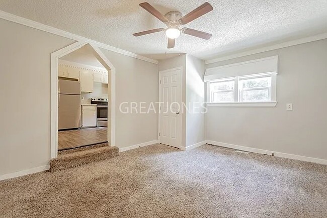 Photo - 1014 Grace St