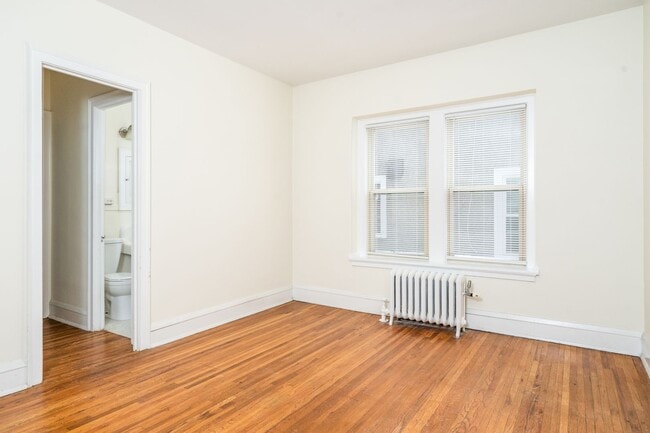 Photo - 2310 Harriet Ave S