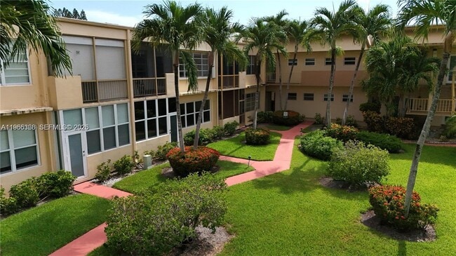 Photo - 851 NE 14th Ave Unidad 414