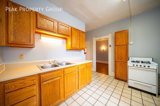 Photo - 250 1/2 W. 5th Avenue Rear-