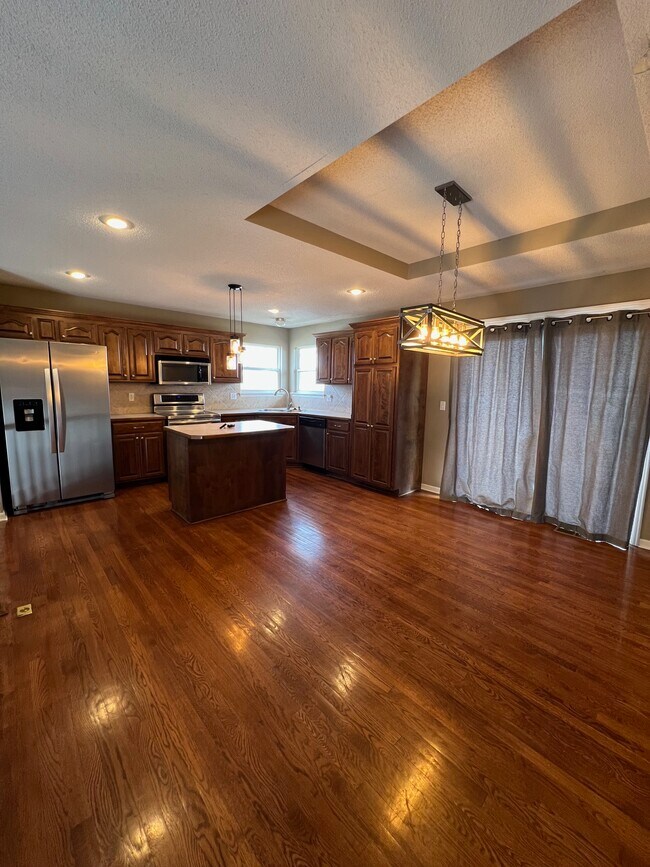 Photo - 1209 Wildflower Rd