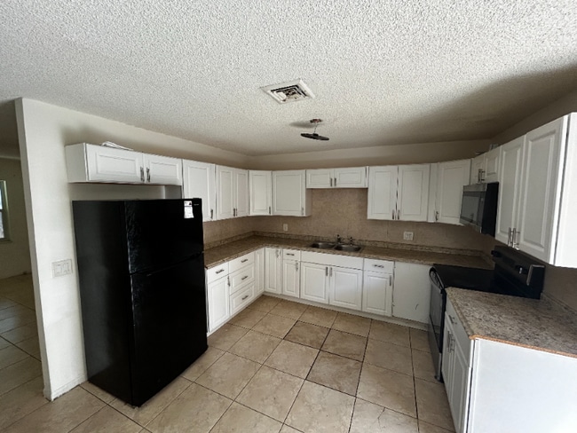 Photo - 626 W Mango St Unit B