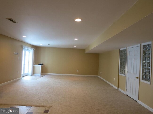 Building Photo - 8400 Hessian Hill Ct Rental