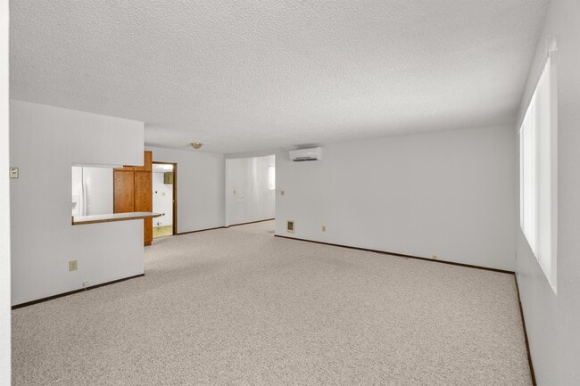 Photo - 630 Bender Ln