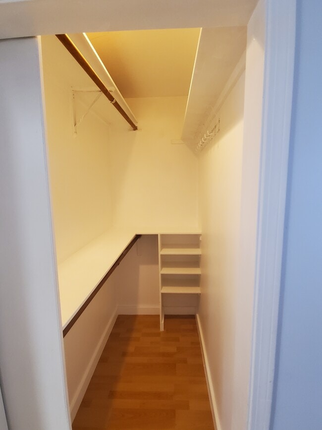 vestidor de dormitorio más grande